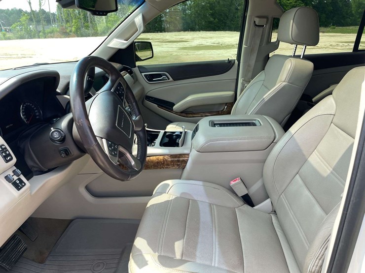 2015-gmc-yukon-denali-image-10