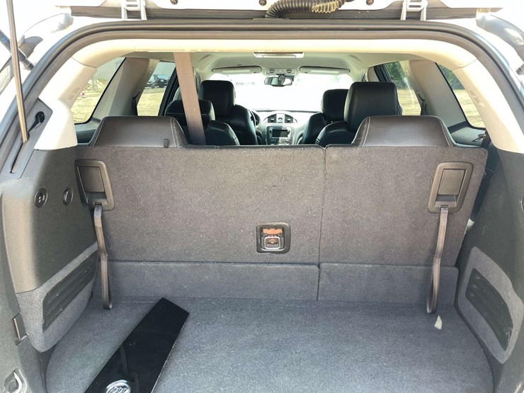 2017-buick-enclave-image-15