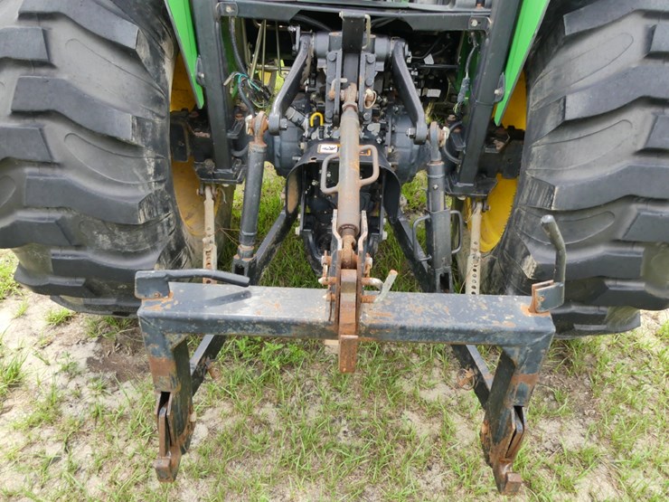 2011-john-deere-4320-image-5