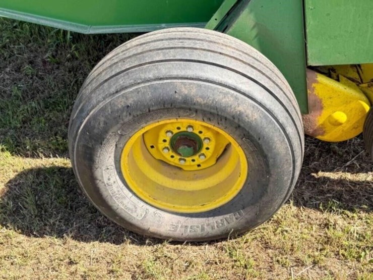 john-deere-530-image-12