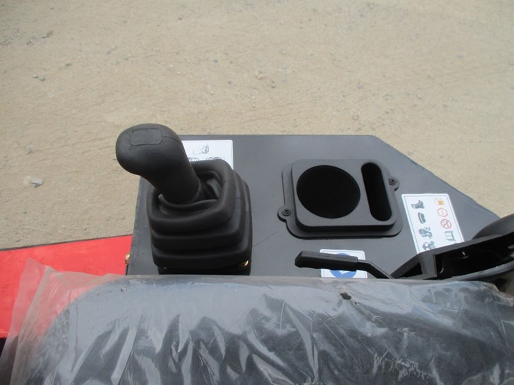 2026-sdlanch-ssl580-crawler-ride-on-skid-steer,-image-8