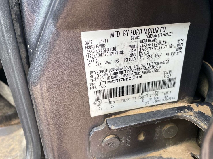2011-ford-f350-image-27
