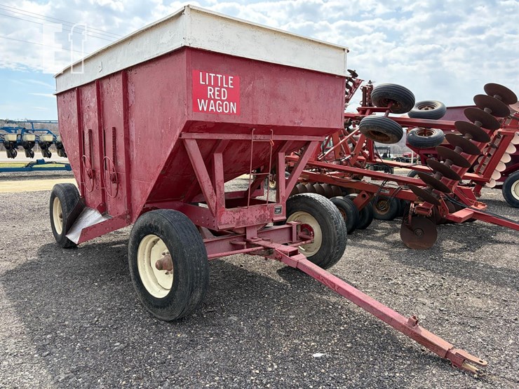 m&w-little-red-wagon-image-4
