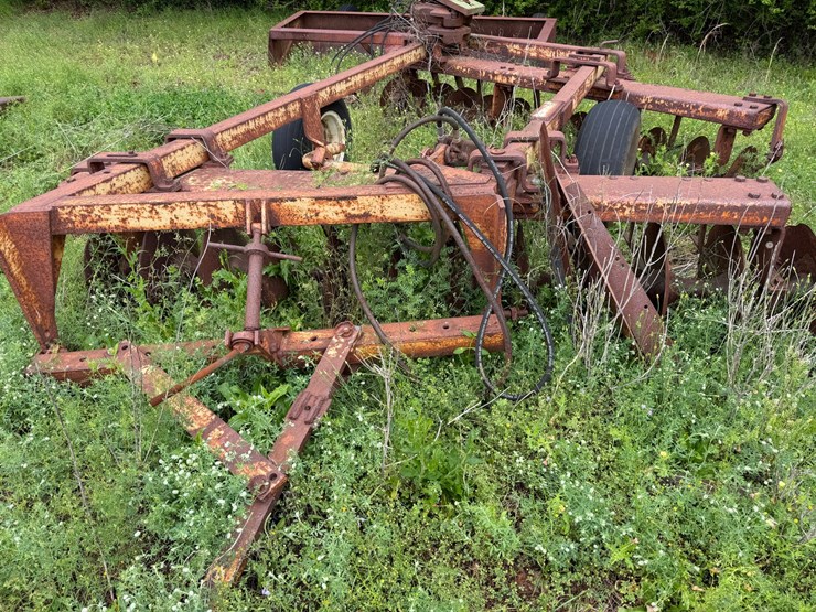 #526-•-8-foot-offset-harrow-image-2