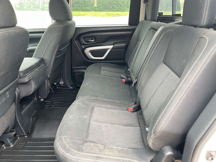 2019-nissan-titan-image-14