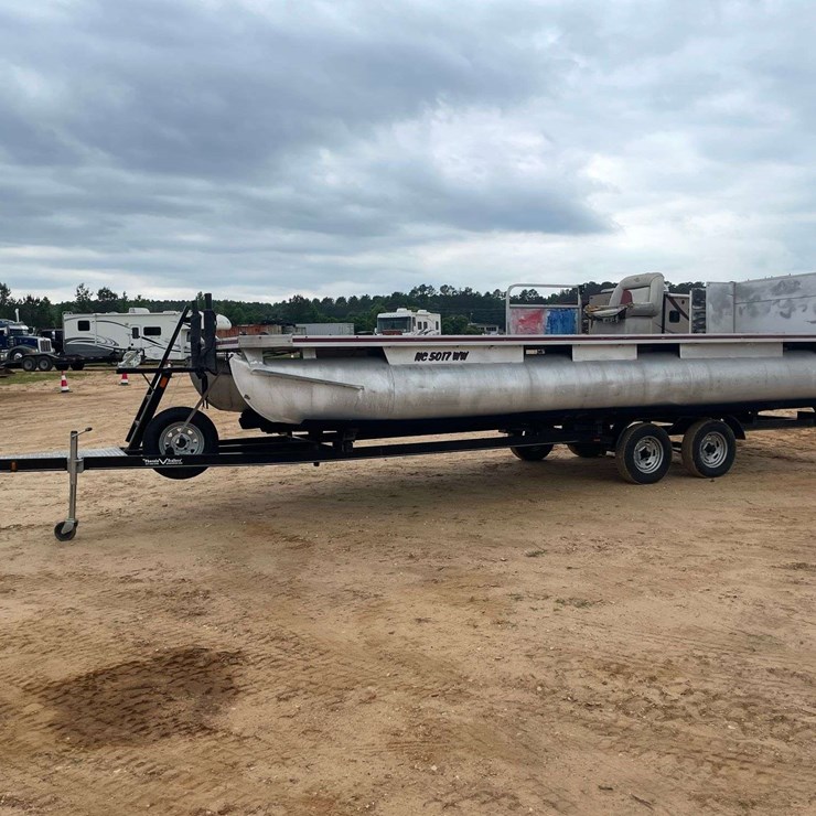 2003 Palm Beach 24’ Pontoon Boat with Tandem Axle Trailer