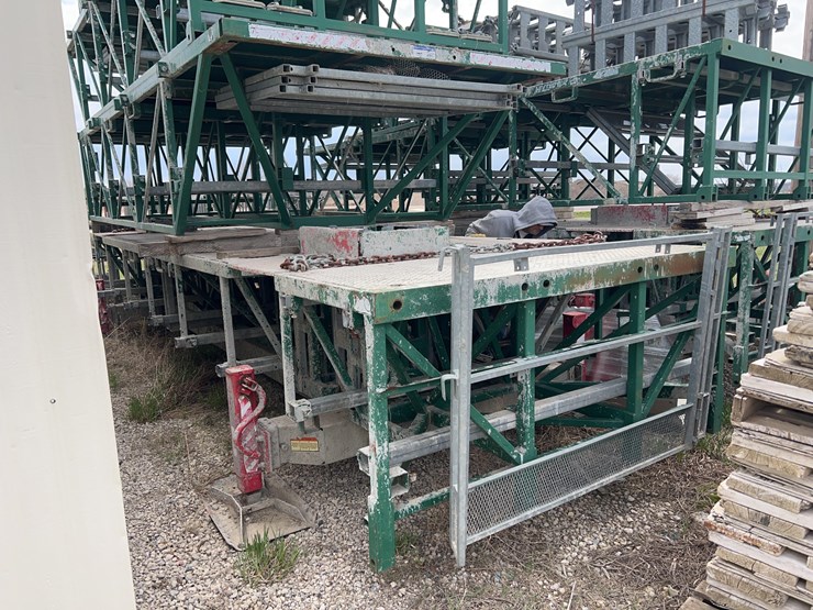 hydro-mobile-mast-climbing-work-platform-scaffolding-image-9
