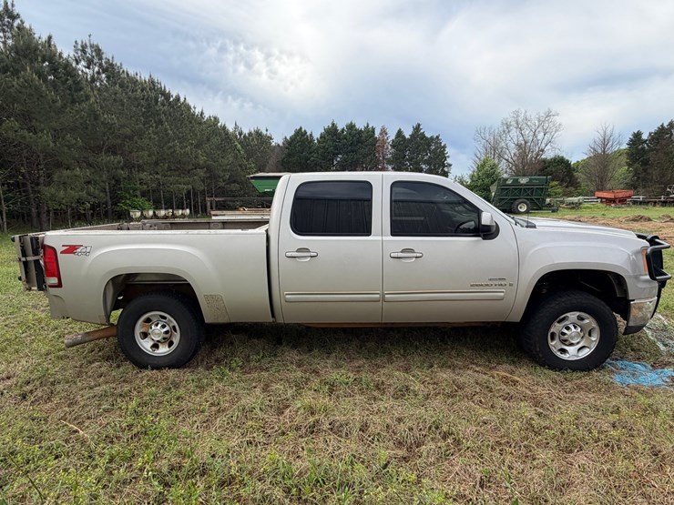 #520-•-2008-gmc-pickup-4wd-image-5