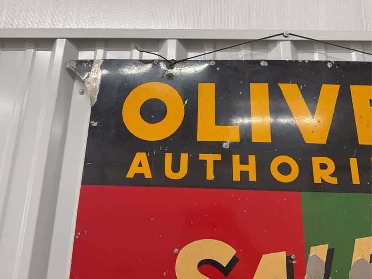 double-sided-oliver-sign-image-12