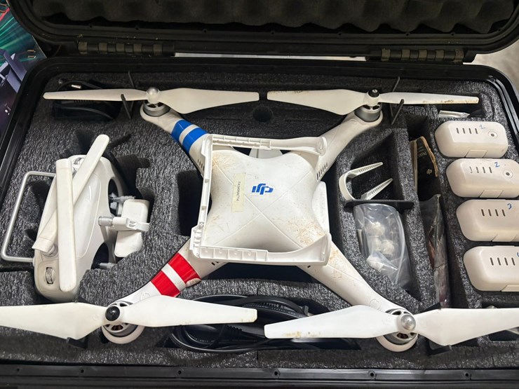 #23981-•-phantom-proffesion-drone-image-1