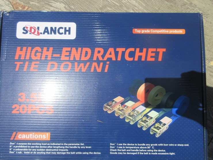 new-unused-box-of-hookless-3.5m-ratchet-straps,-image-2