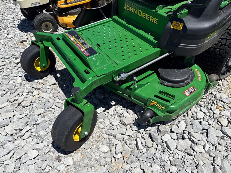 2022-john-deere-z997r-image-10