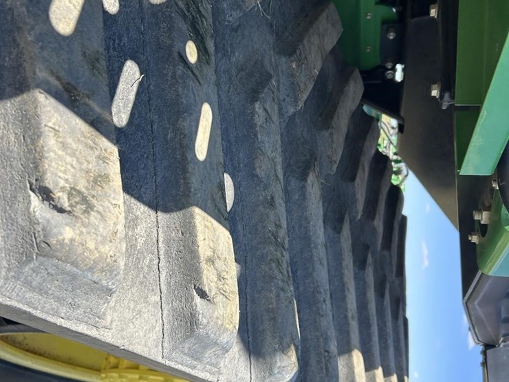2013-john-deere-9560rt-image-17