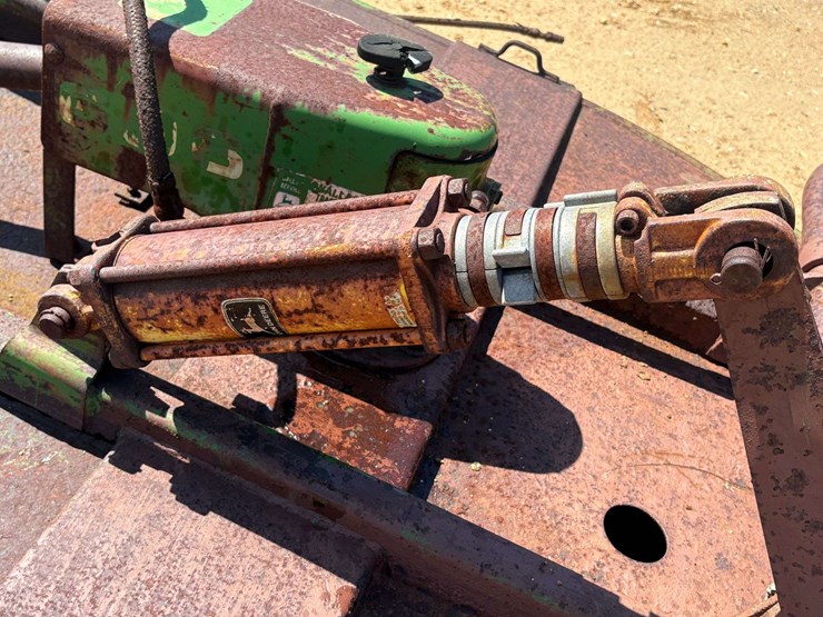 john-deere-6-image-15