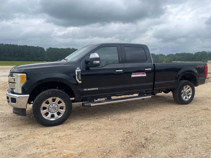 2017-ford-f350-image-1