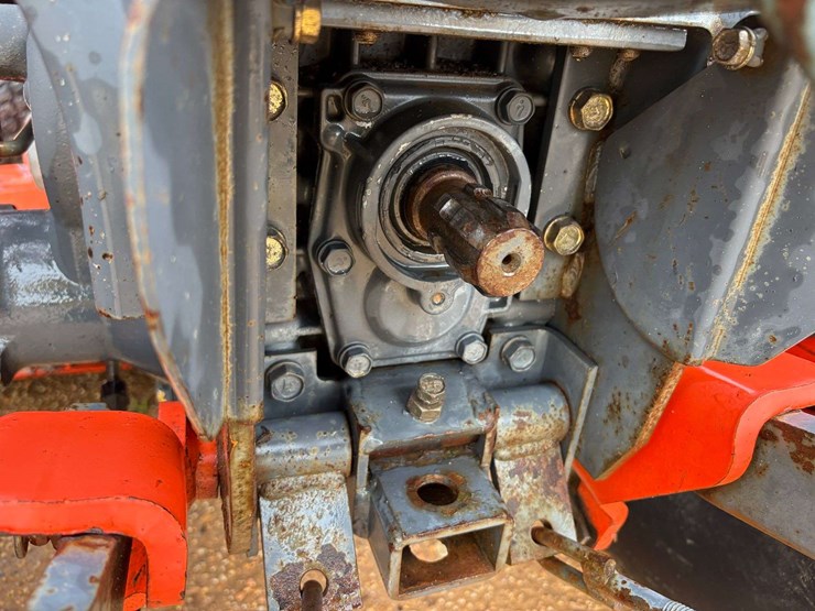 kubota-b7800-image-11