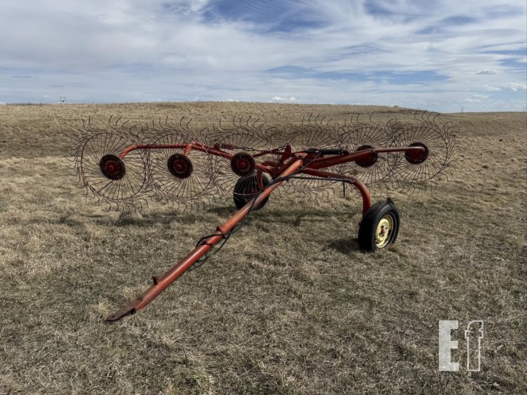 6-wheel-rake-3379-image-1