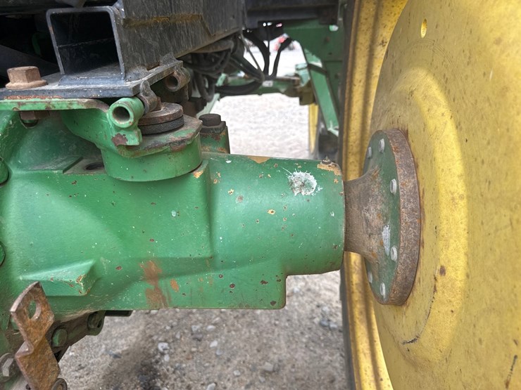 1993-john-deere-6400-image-12