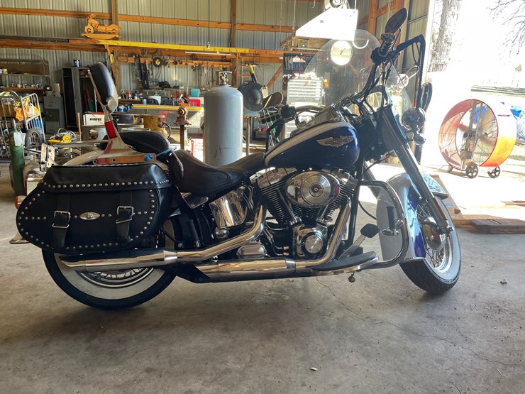 #1805-•-2005-harley-davidson-softail-motorcycle-(has-wi-title)-image-5
