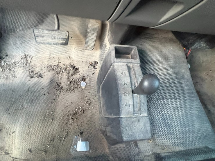 #23969-•-2011-chevrolet-silverado-4x4-pickup-vin:-1gcnkpea1bz146545-image-35