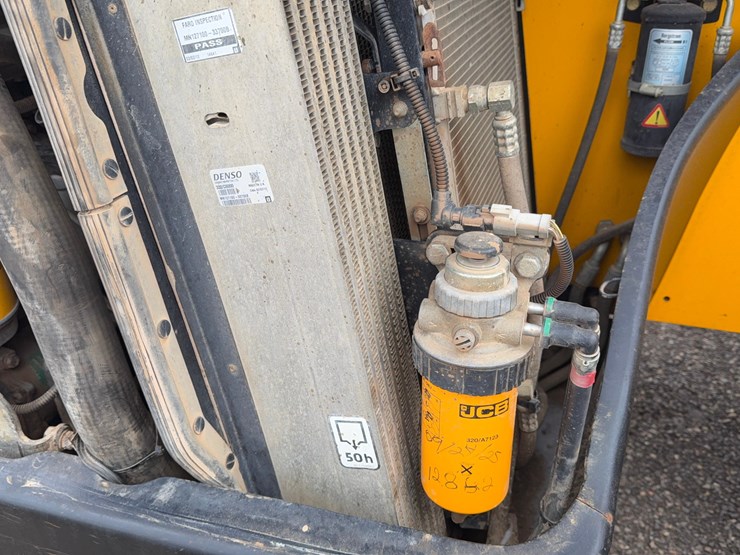 jcb-512-56-image-16