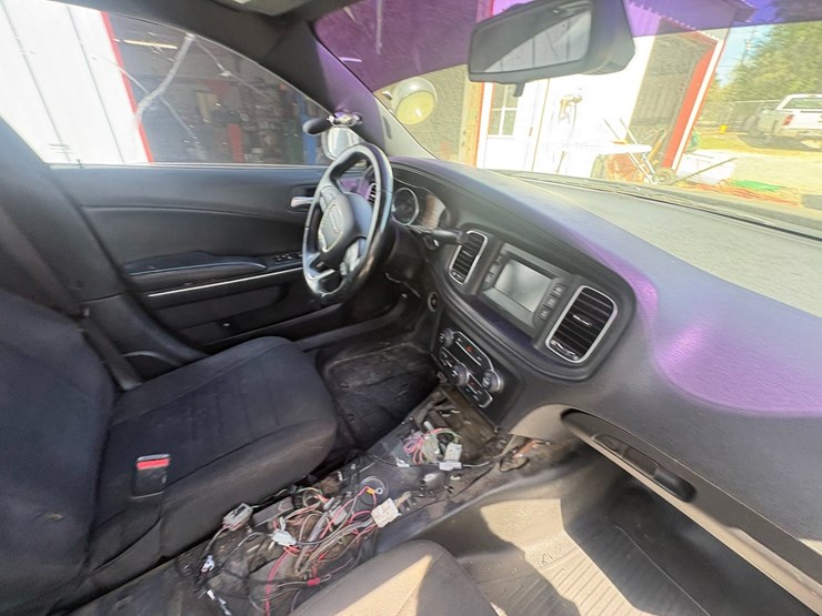 #23960-•-2015-dodge-charger-sedan-2c3cdxat6fh890807-image-35
