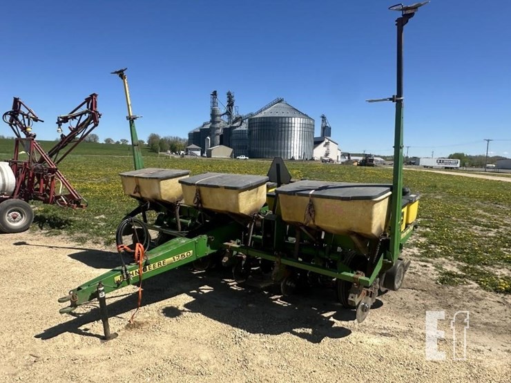 1996-john-deere-1750-image-1
