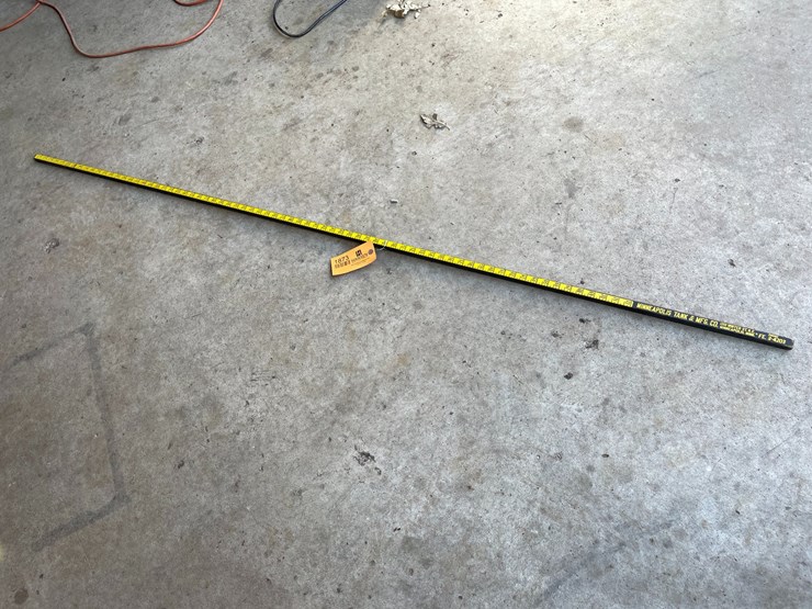 #1873-•-minneapolis-tank-and-mfg.-wood-measuring-stick-image-1
