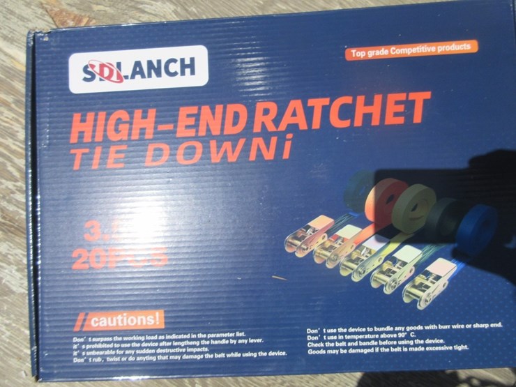 new-unused-box-of-hookless-3.5m-ratchet-straps,-image-2