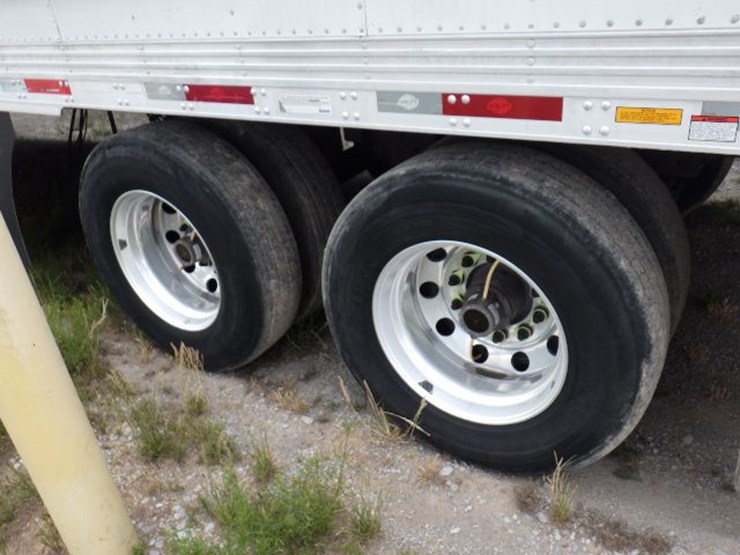 2019-utility-3000r-image-13