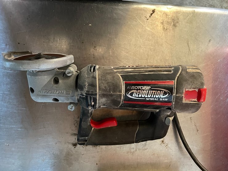 #1865-•-(3)-corded-power-tools-image-14