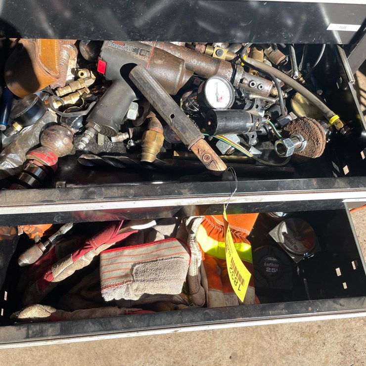 #1832 • Pneumatic Tools, Fittings and More