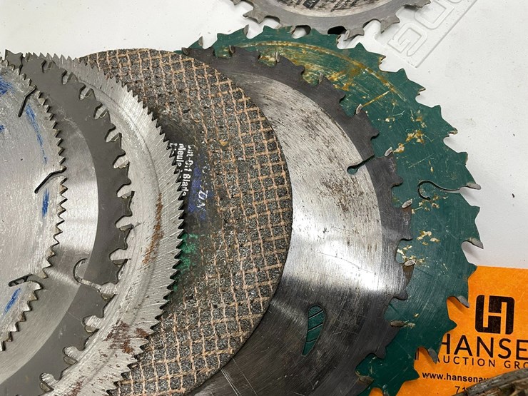 #8582-•-miter-saw-blades-image-7