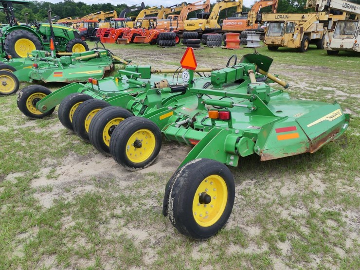 2024-john-deere-fc15r-image-4