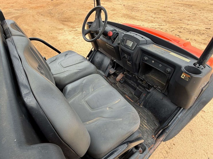 2018-kubota-rtv-x900-image-17