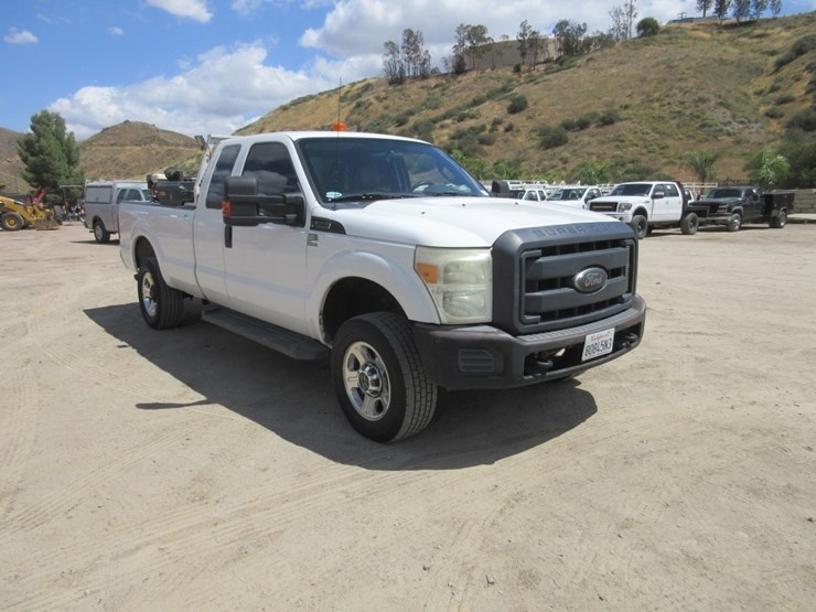 2012-ford-f350-image-2