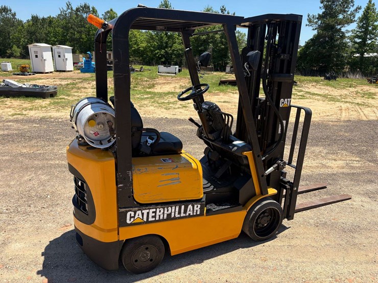 caterpillar-gc15k-image-3