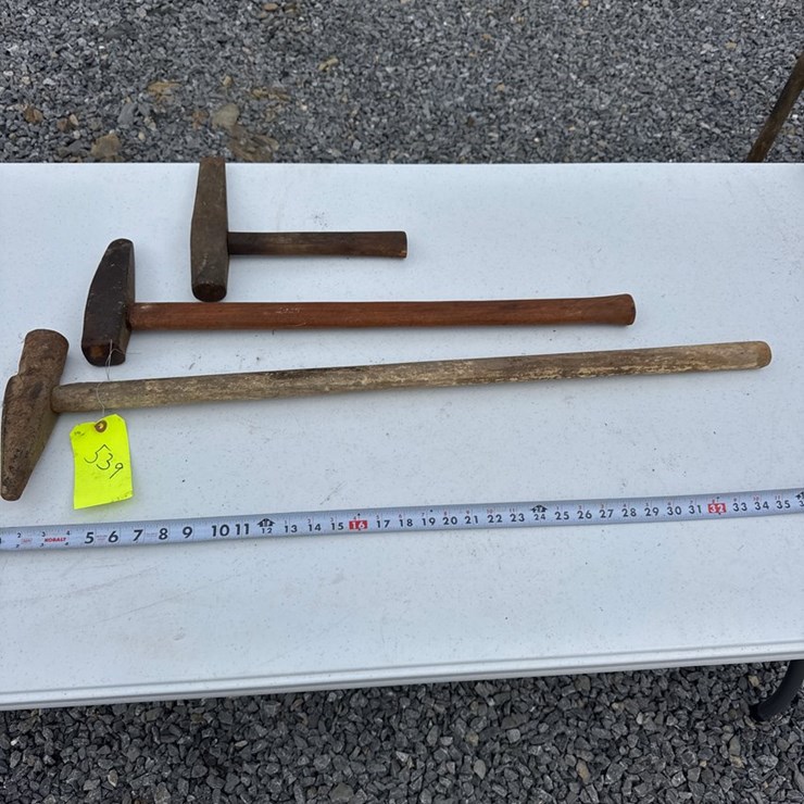 #539 • 3 vintage hammers