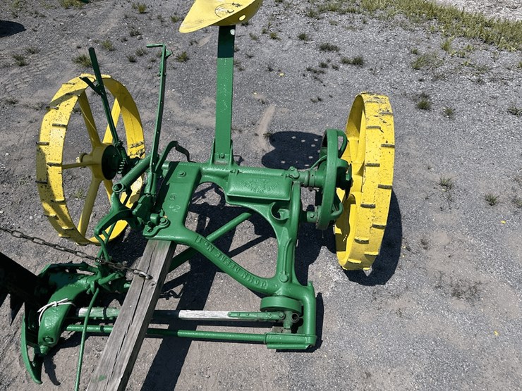 john-deere-no.-1-sickle-mower-image-4
