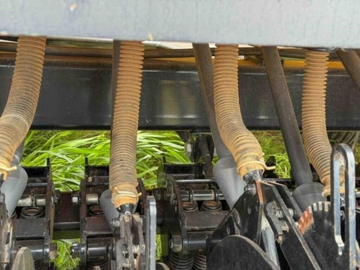 crust-buster-4030-image-31