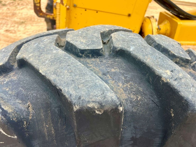 deere-670b-image-26