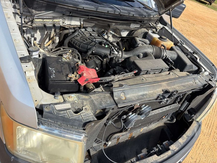 2011-ford-f150-image-22