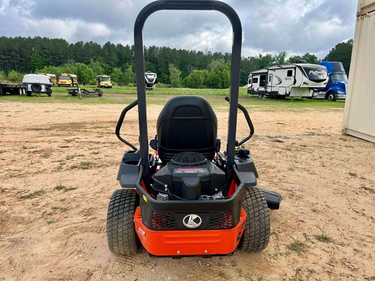 2022-kubota-z231kw-zero-turn-lawn-mower-(26-hours)-image-6