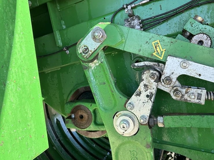 2016-john-deere-l340-image-83