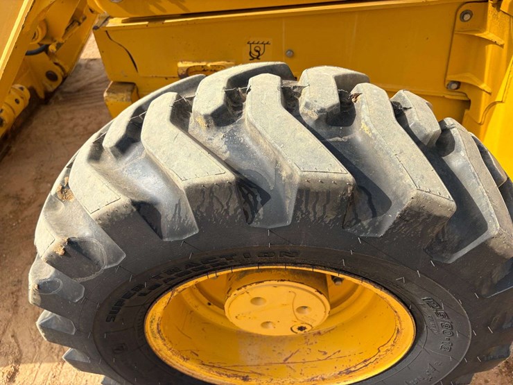 deere-310sg-image-8