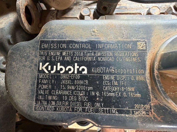 2018-kubota-rtv-x900-image-22