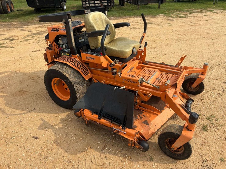 scag-"turf-tiger-2"-72"-zero-turn-lawn-mower-(1,999-hours)-image-4