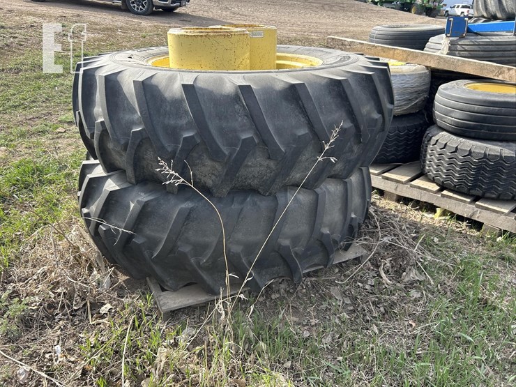 2021-john-deere-4830-image-5