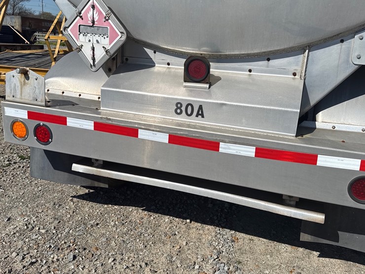 #42730-•-1996-weld-it-s/a-5400gal-fuel-trailer-1w9t23269tl010011-inv#-42730-image-6