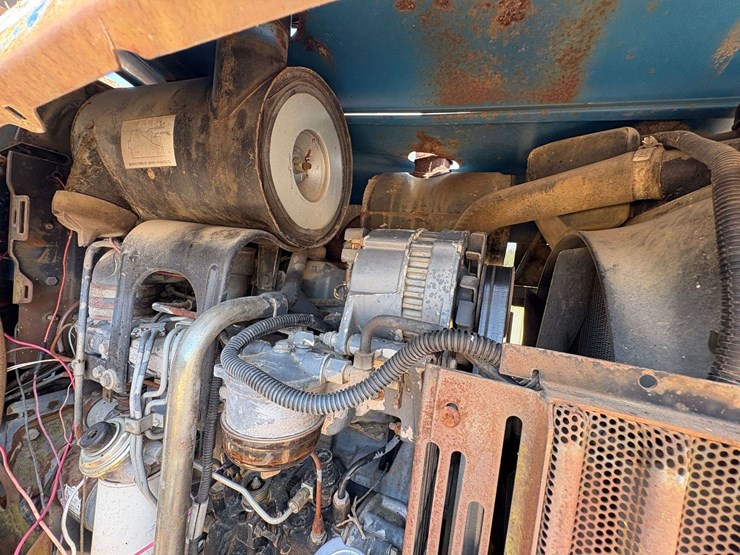 new-holland-7740-image-43